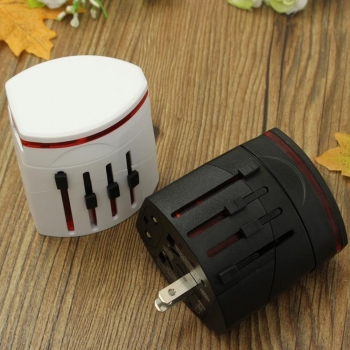 Adaptateur universel de voyage